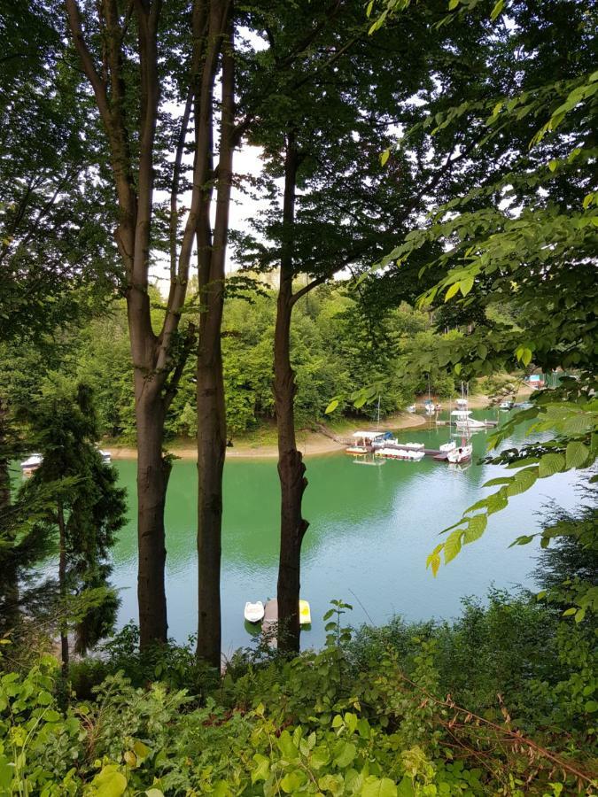 Caloroczne Domki Nad Zatoka Polańczyk Exteriör bild