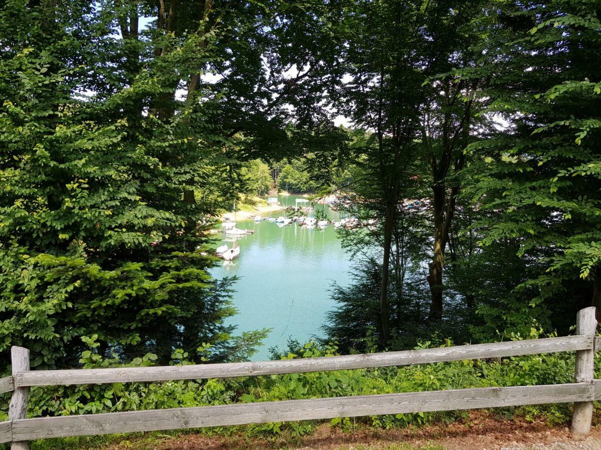 Caloroczne Domki Nad Zatoka Polańczyk Exteriör bild
